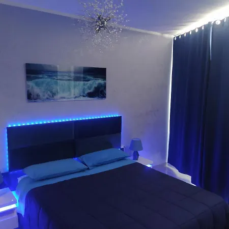 Attico Sole 아파트 *